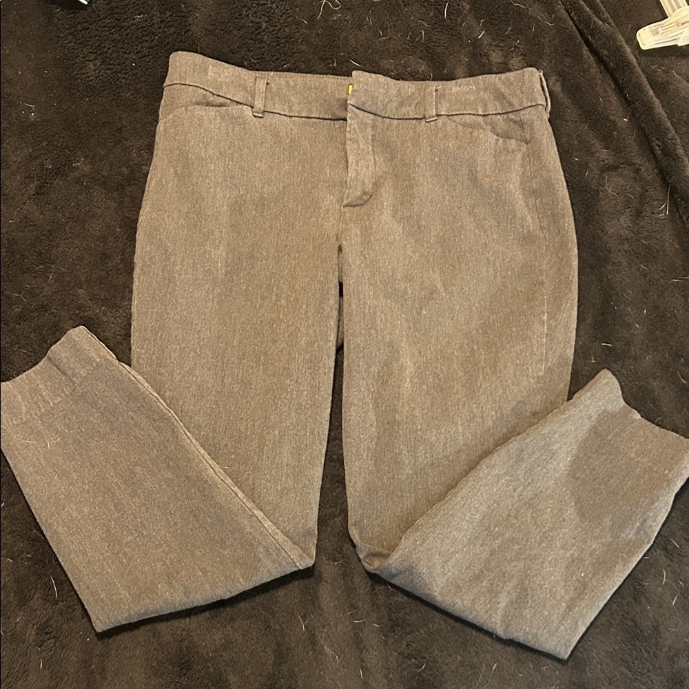 Old Navy women’s pixie pants